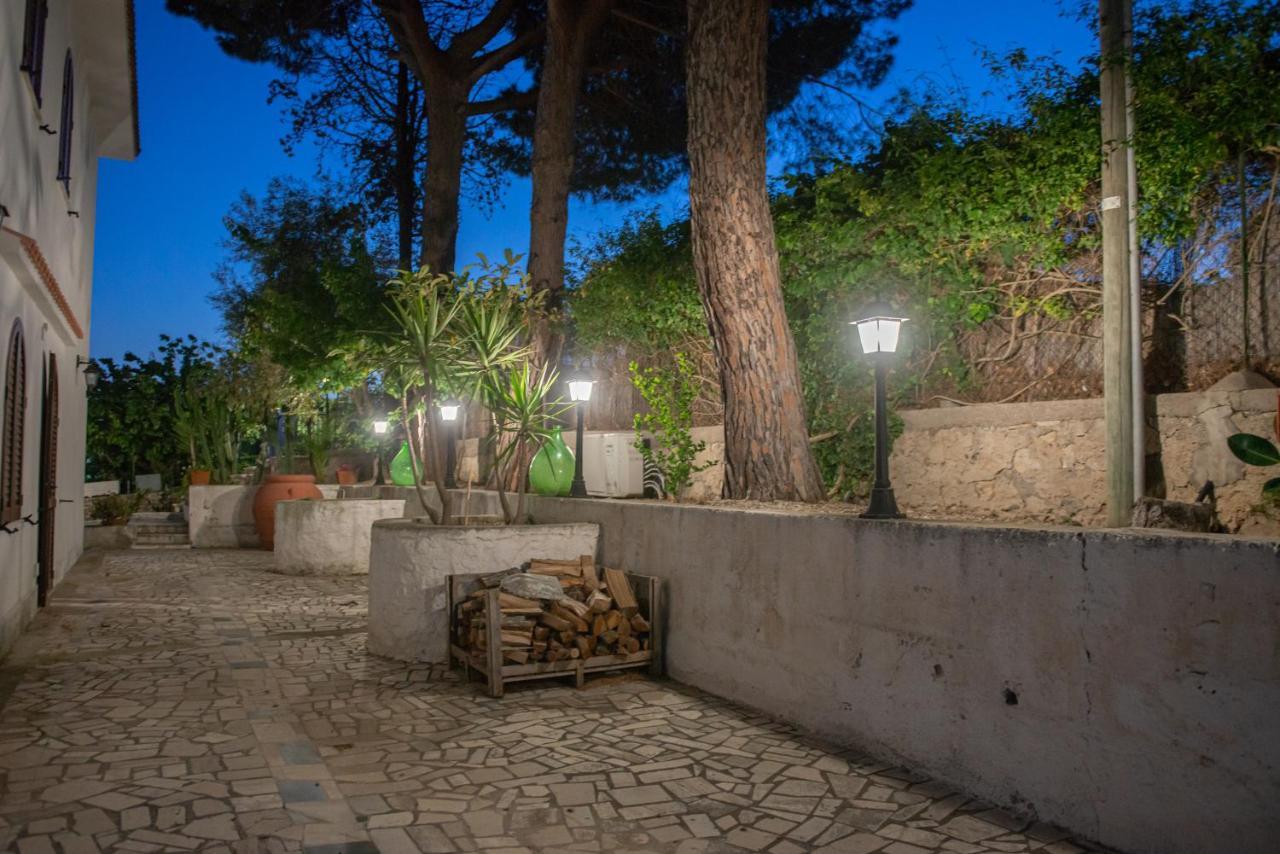 Bed and Breakfast Gli Archi Sul Mare Гаэта Экстерьер фото