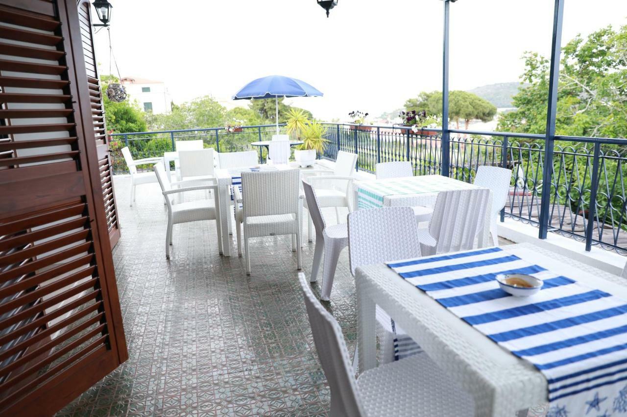 Bed and Breakfast Gli Archi Sul Mare Гаэта Экстерьер фото